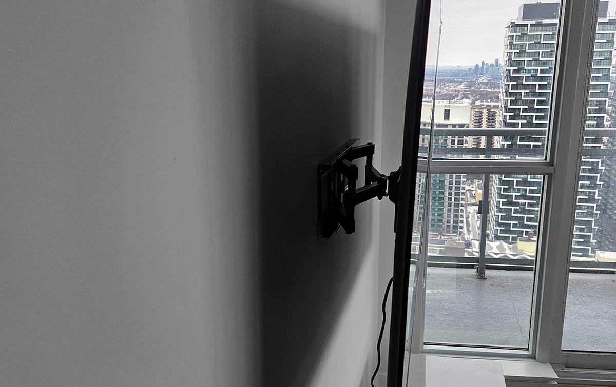 TV Mounting 12 Tv mounting on wall2